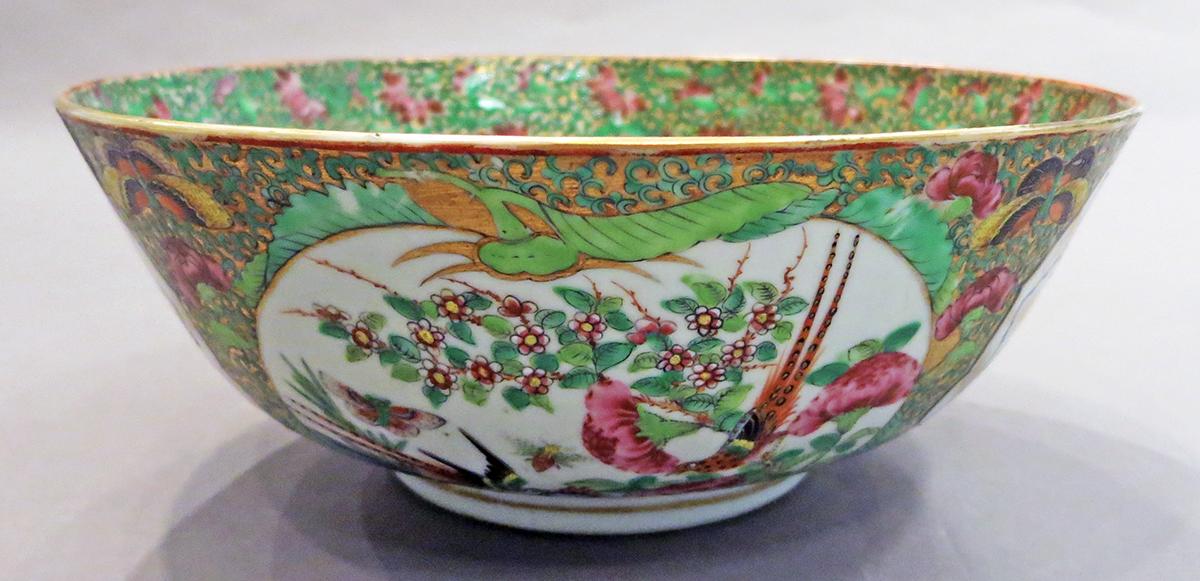 2014.0016.135 Punch bowl overall