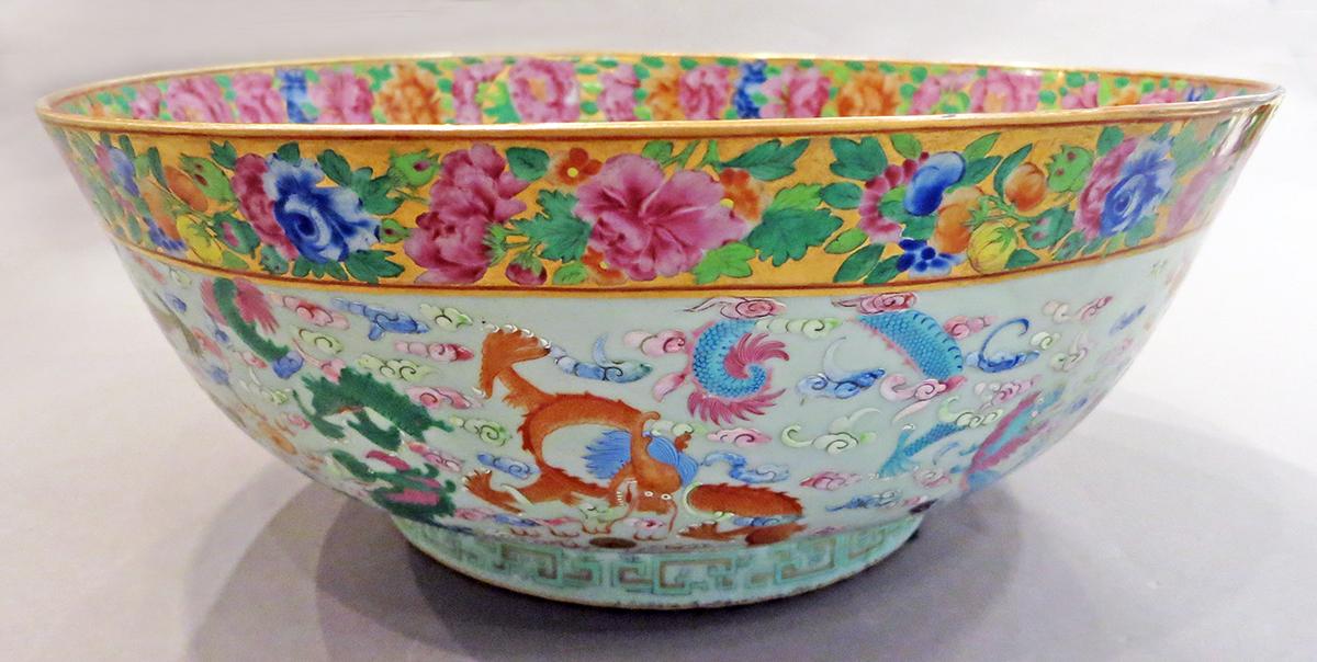 2014.0016.191 Punch bowl overall