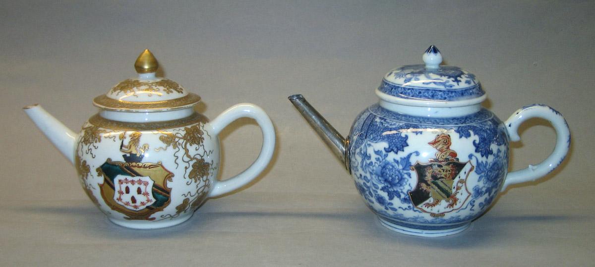 2013.0028 A, B, 2012.0031.001 A, B Teapots