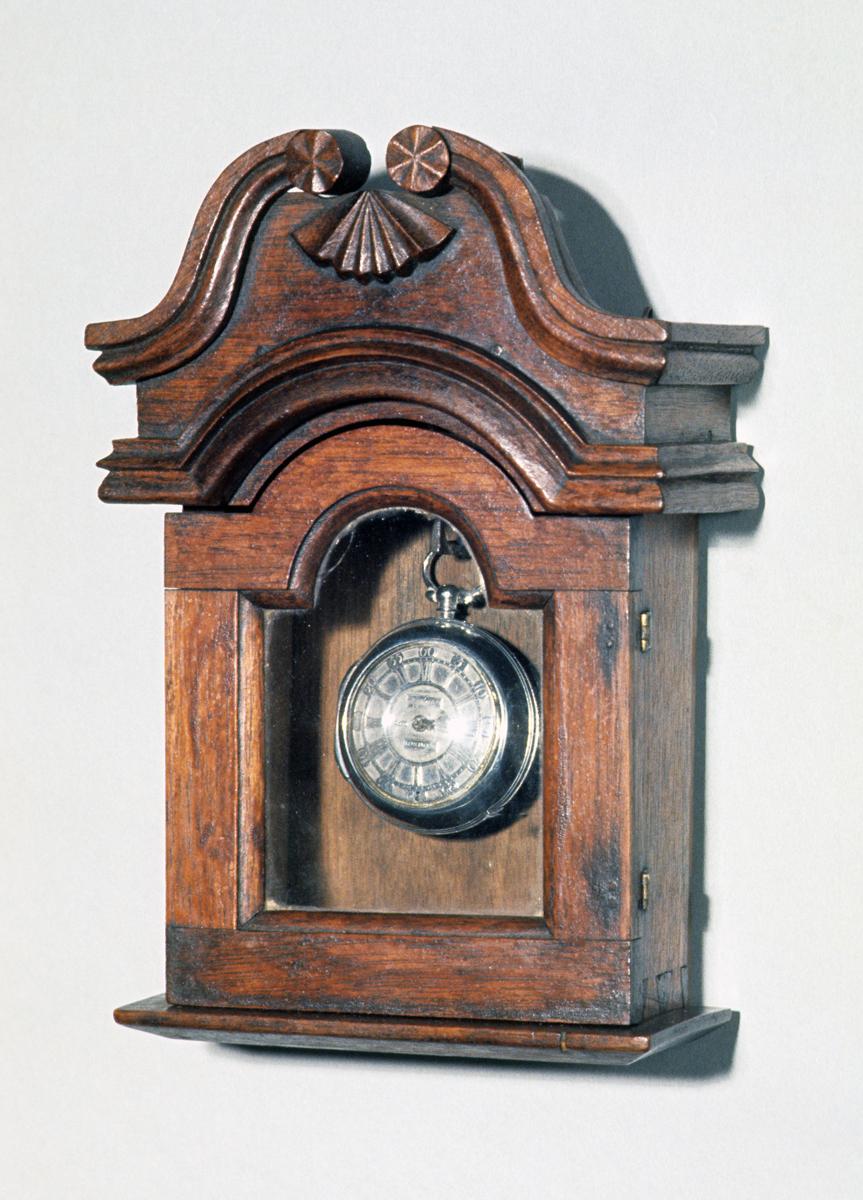 1959.0639 Watch Box, View 2