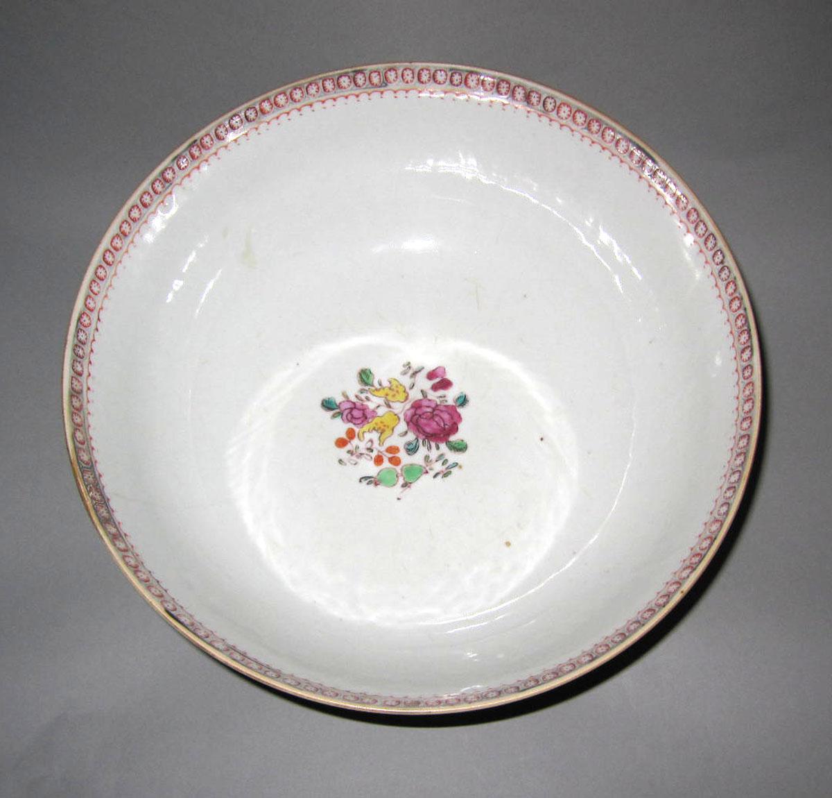 1959.0651 Porcelain punch bowl top