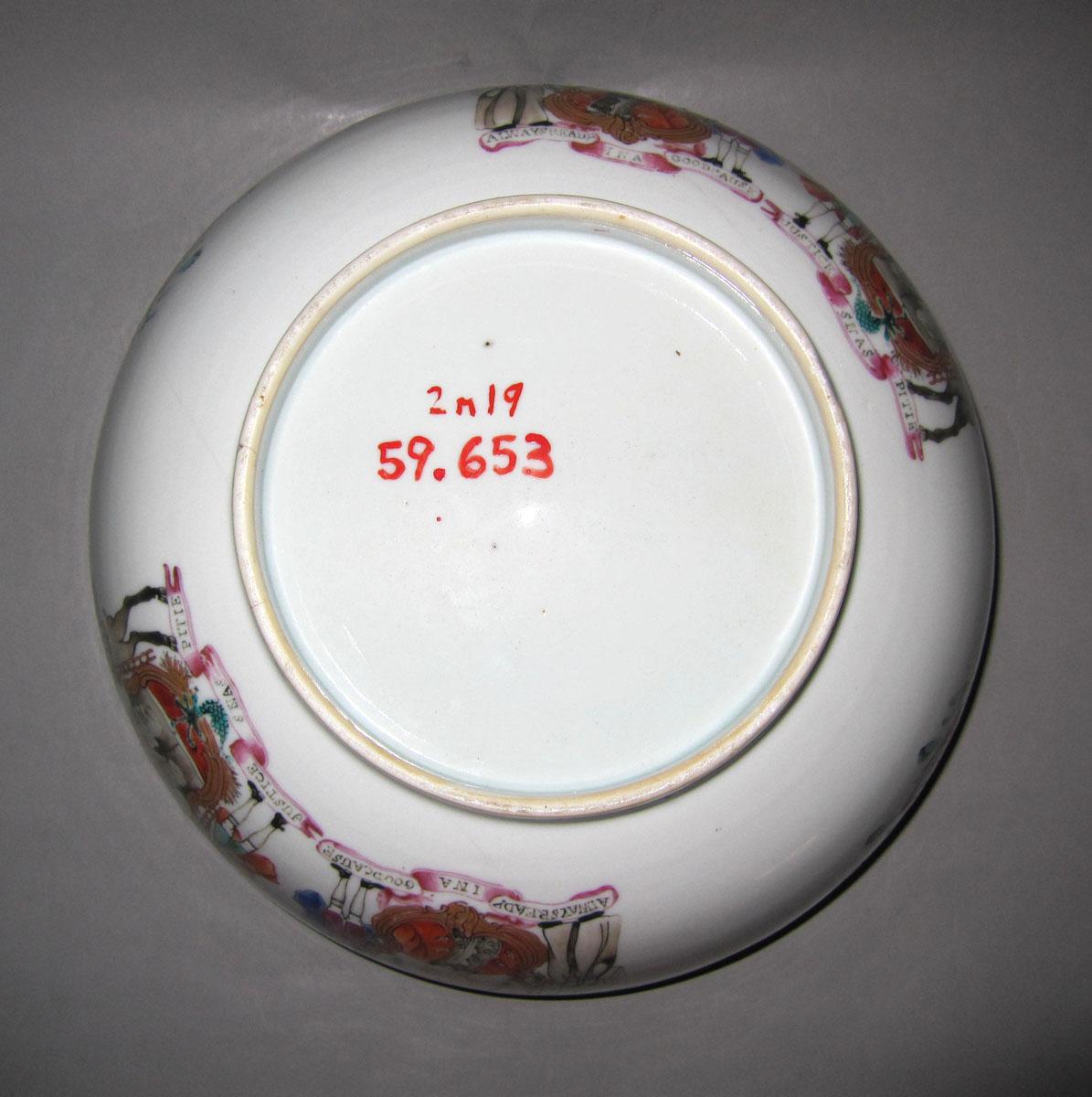 1959.0653 Porcelain bowl underside