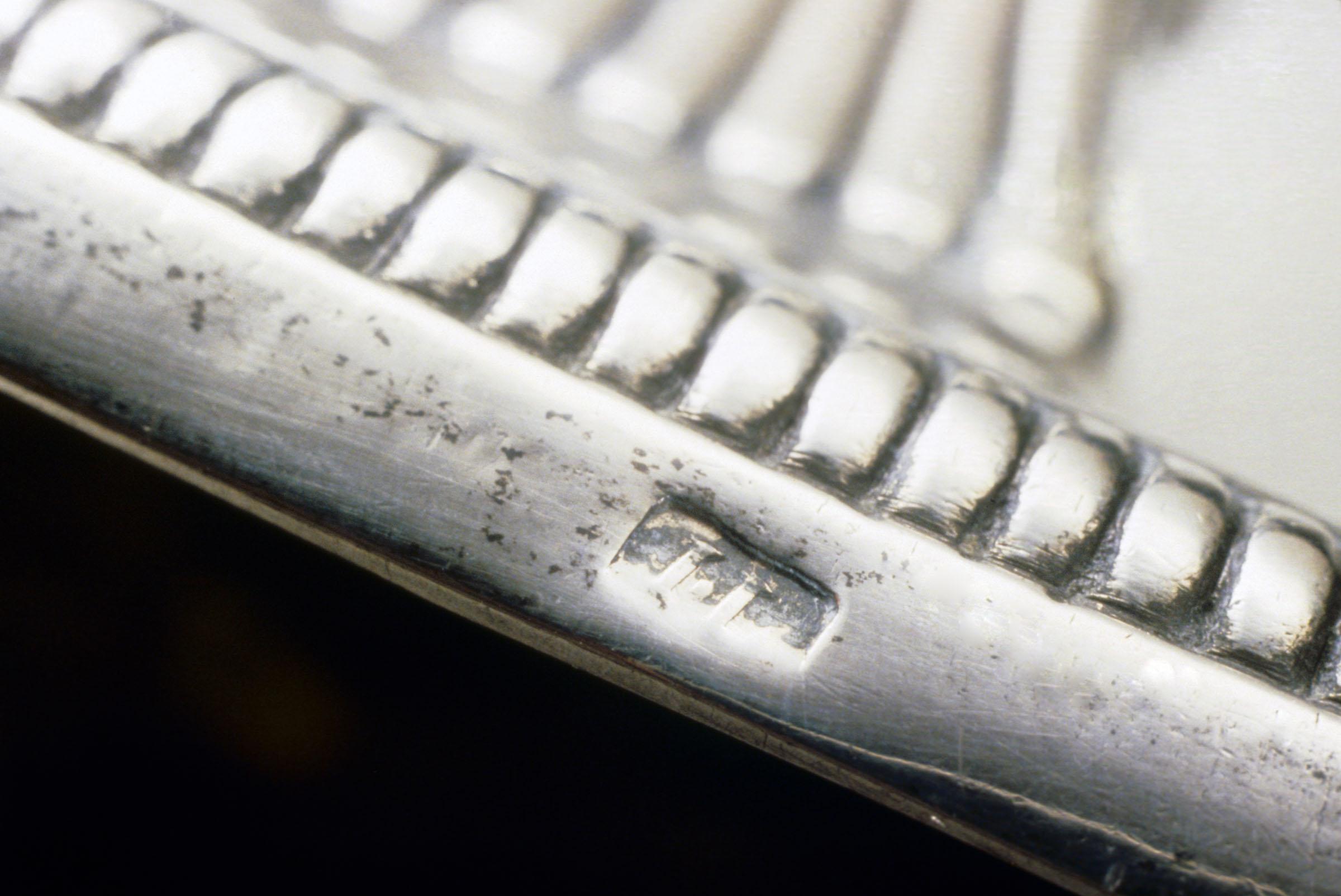 1959.0676.001 Candlestick, detail 1
