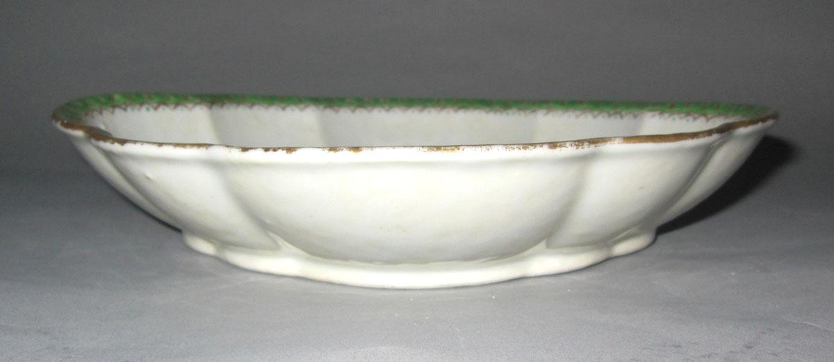 1959.0701.002 Porcelain bowl side
