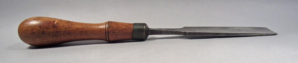 1995.0006.051, Gouge, side 2