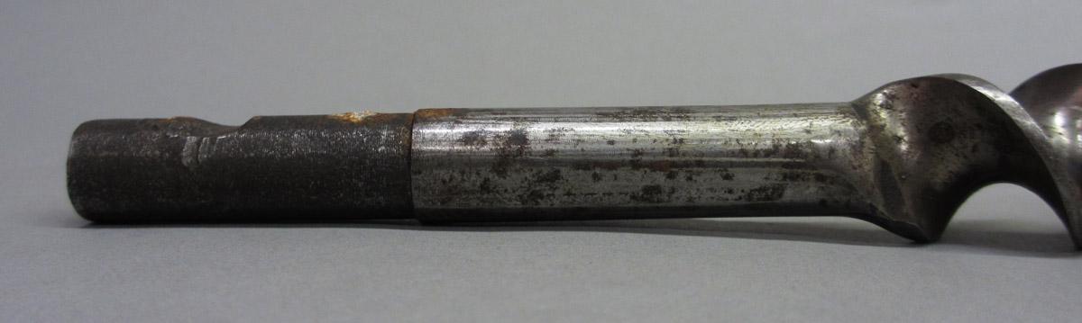 1995.0006.172 Auger bit, tang detail