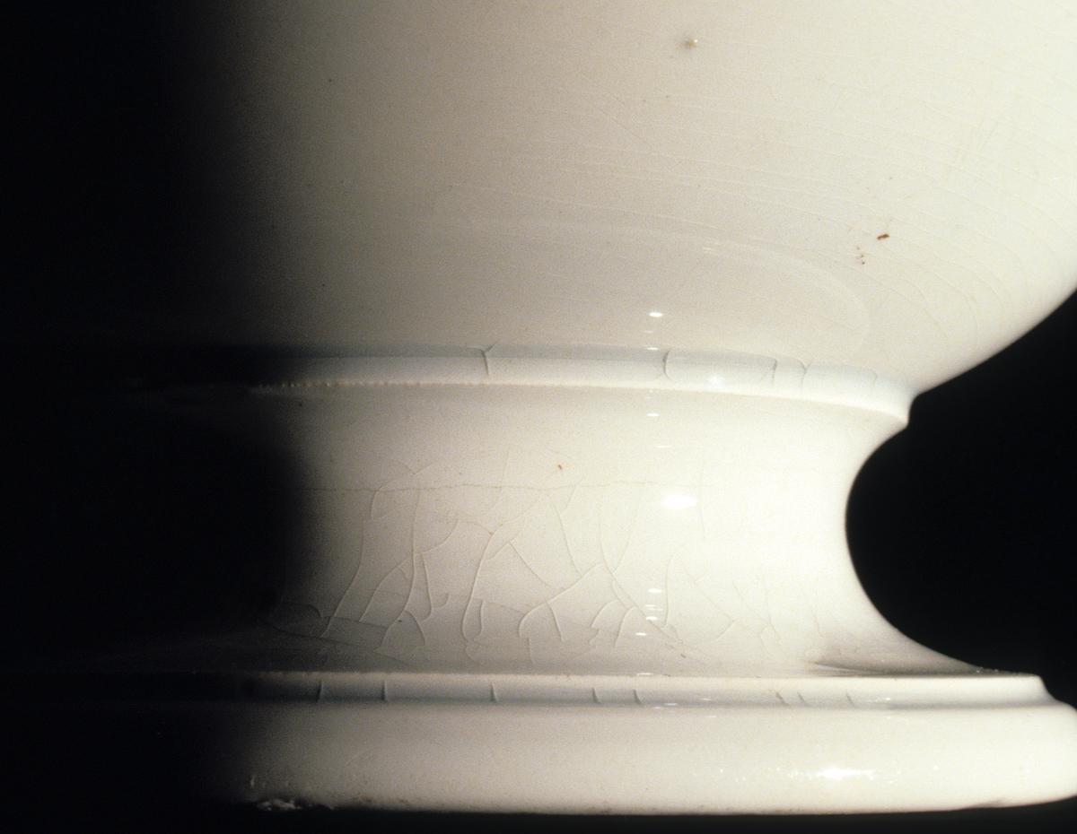 1959.0705 Cup, Detail