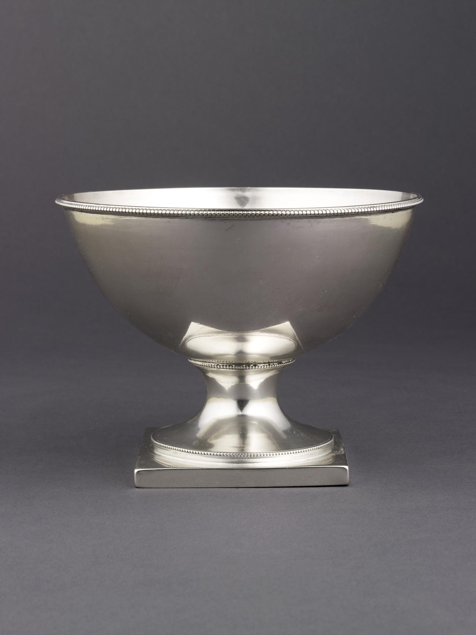 2012.0037 Bowl, view 1