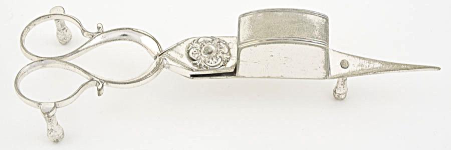 1959.0726 Silver Snuffer