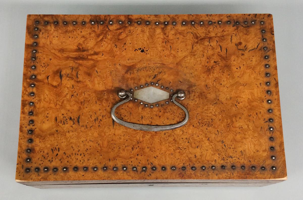 1959.0728 A Tool (for needlework), view 4