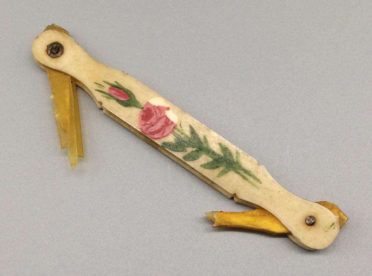 1959.0728 N Tool (for needlework), view 1