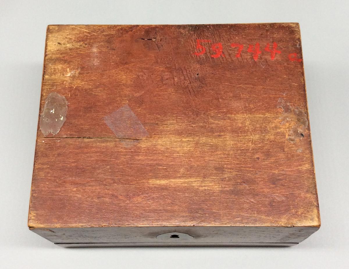 1959.0744 A-F, view 5