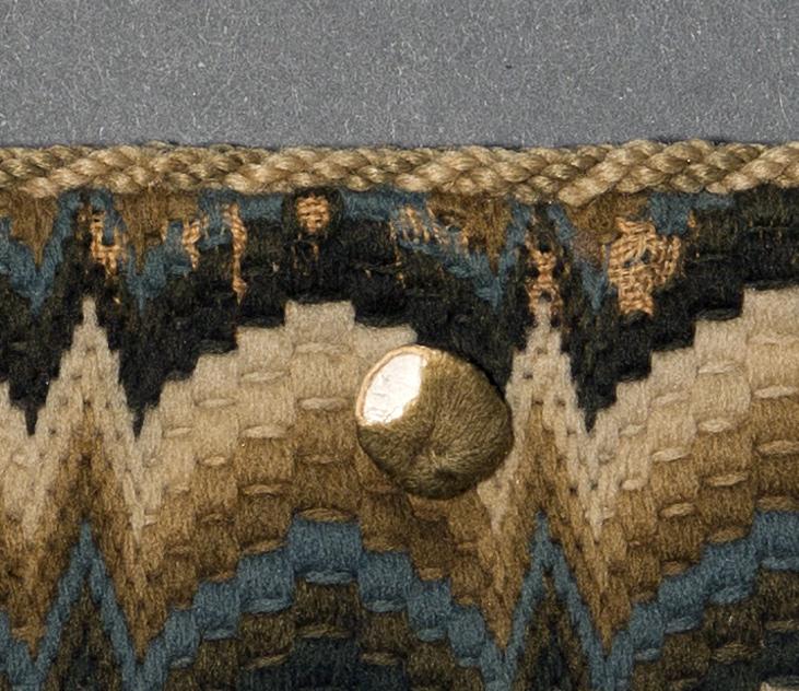 1959.0749 Purse, Pattern Detail 3