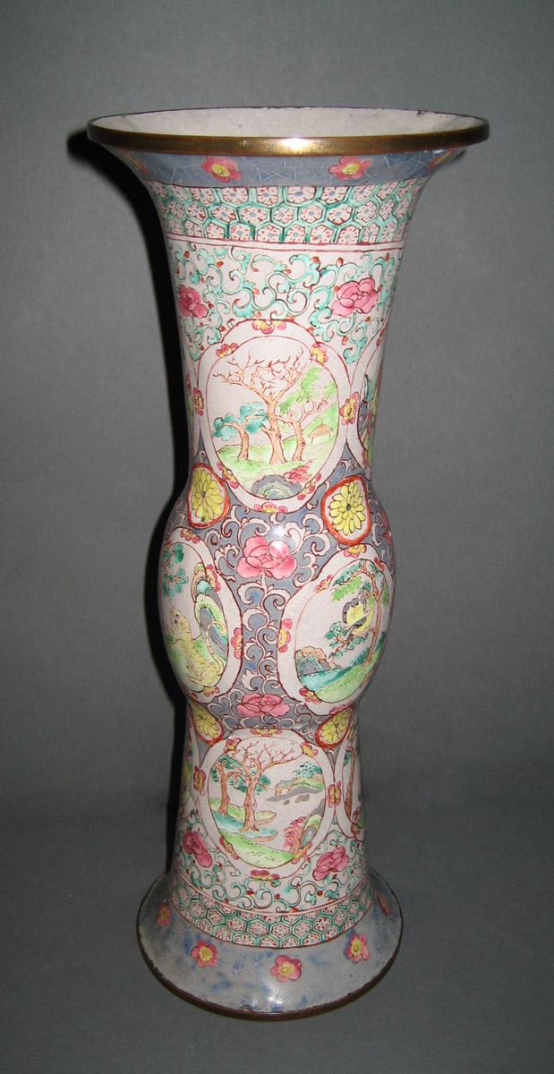 1959.0819 Garniture