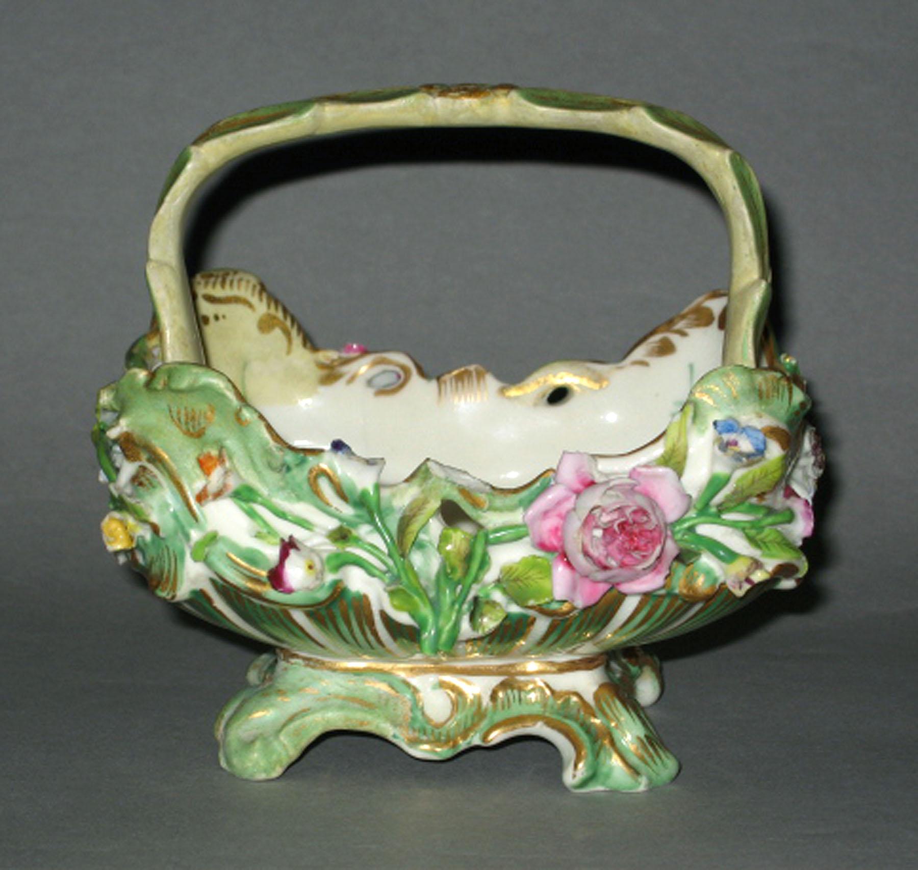 1953.0159.004 Coalport porcelain basket
