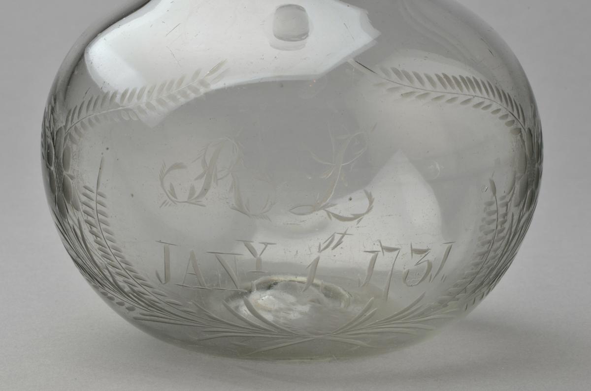 2012.0039.003 A, B Decanter, detail 3