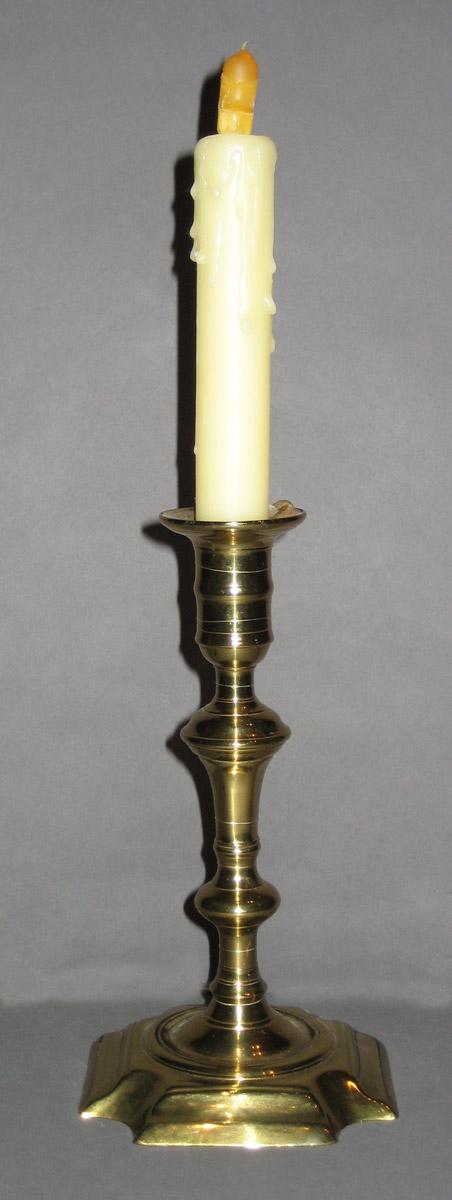 1959.0857.001 Candlestick