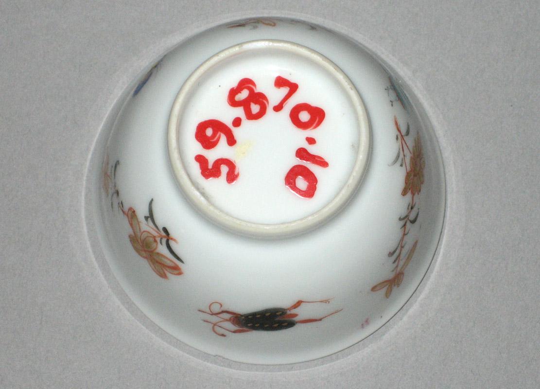 1959.0870.010 Teabowl underside
