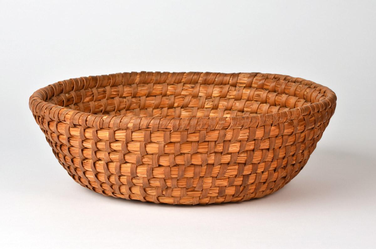 2010.0008.002 Basket, view 1