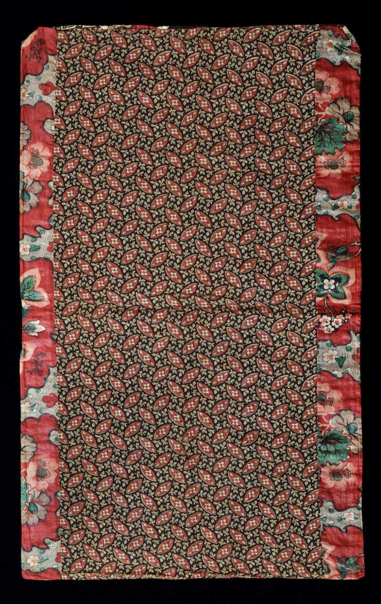 2013.0012 Pillow cover, view 2