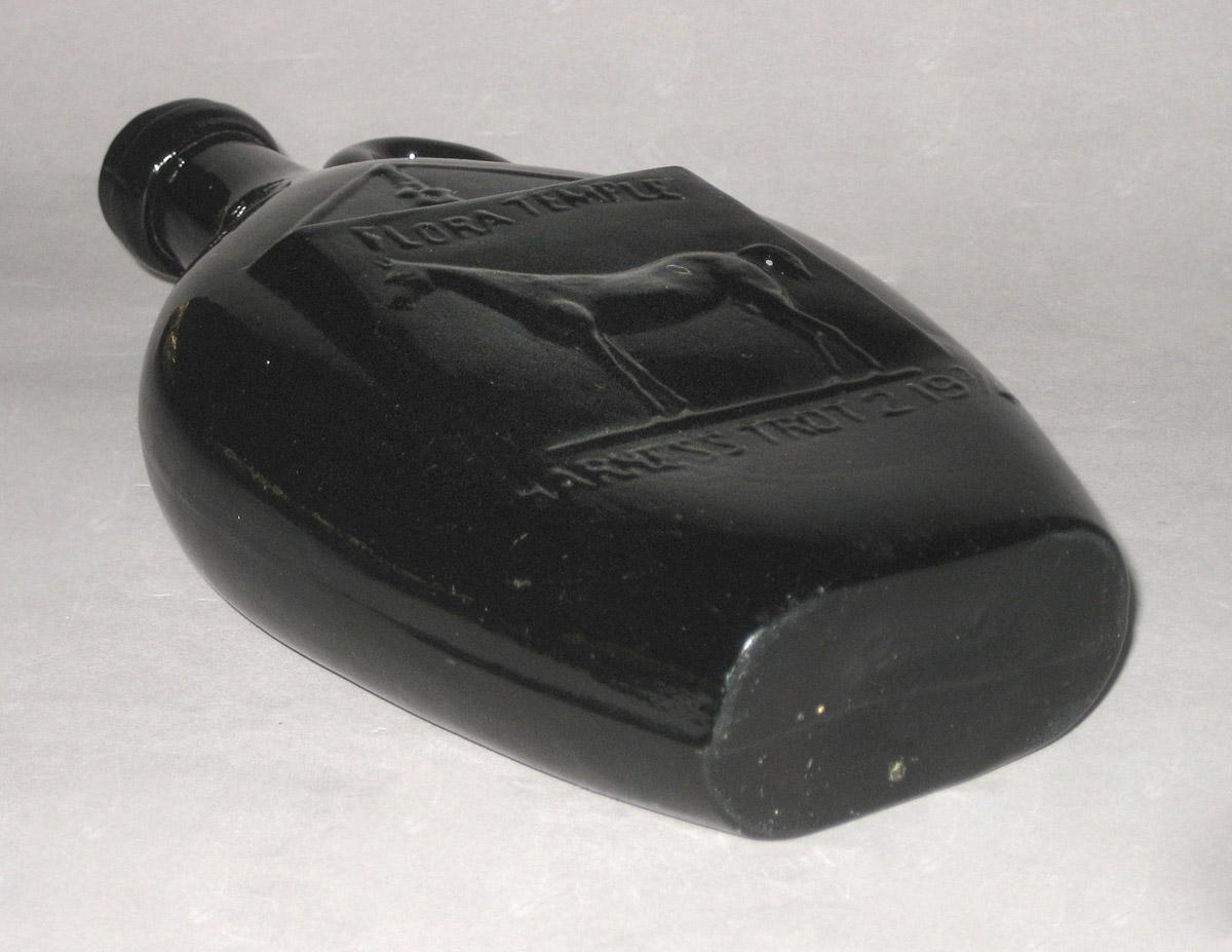 2013.0022 Flask bottom