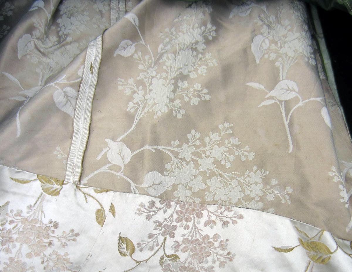 2013.0048.001 B Skirt, Silk