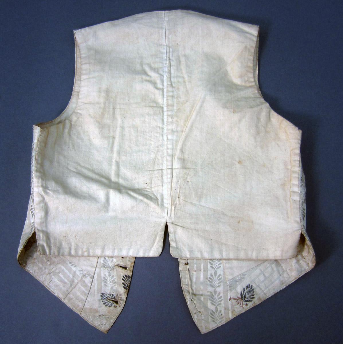 2013.0048.004  Vest, Back