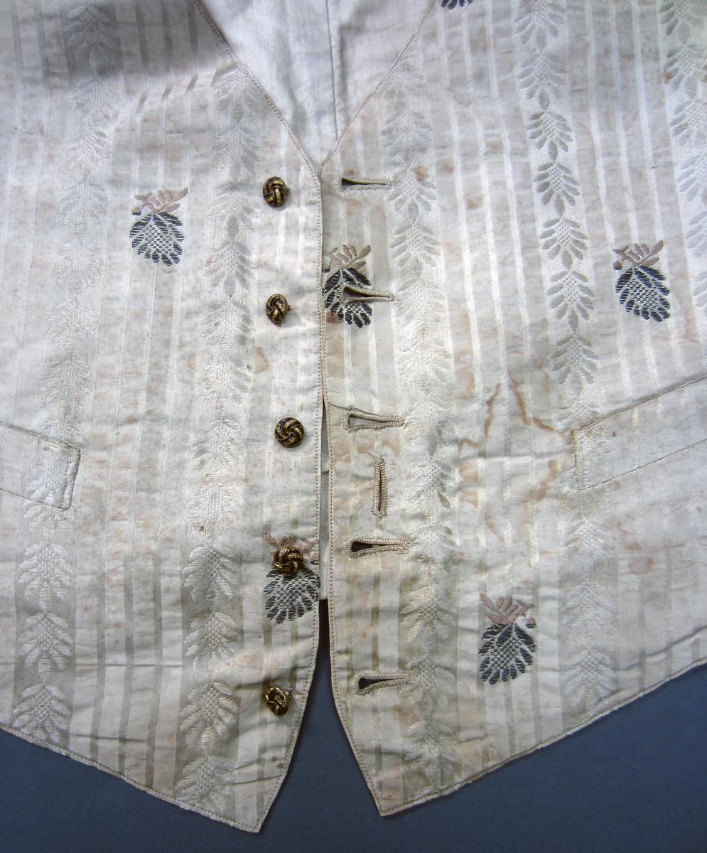 2013.0048.005 Waistcoat, Buttons