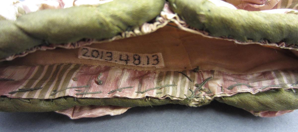 2013.0048.013 Spencer, Sleeve interior