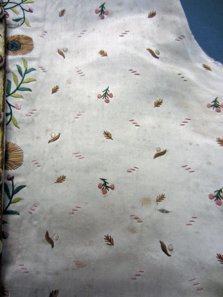 2013.0048.011 Waistcoat, Embroidery