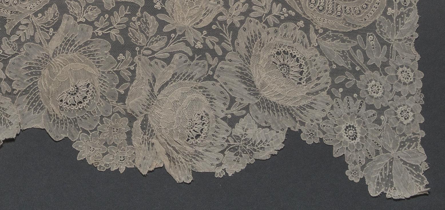 2013.0048.021 B Veil, detail 3, reverse