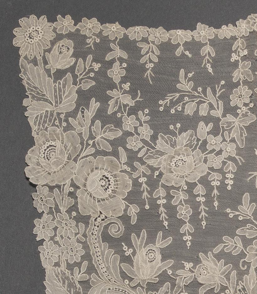 2013.0048.021 B Veil, detail 1