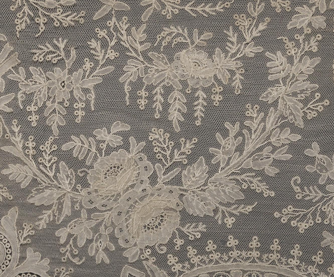 2013.0048.021 C Trim, detail 3, reverse