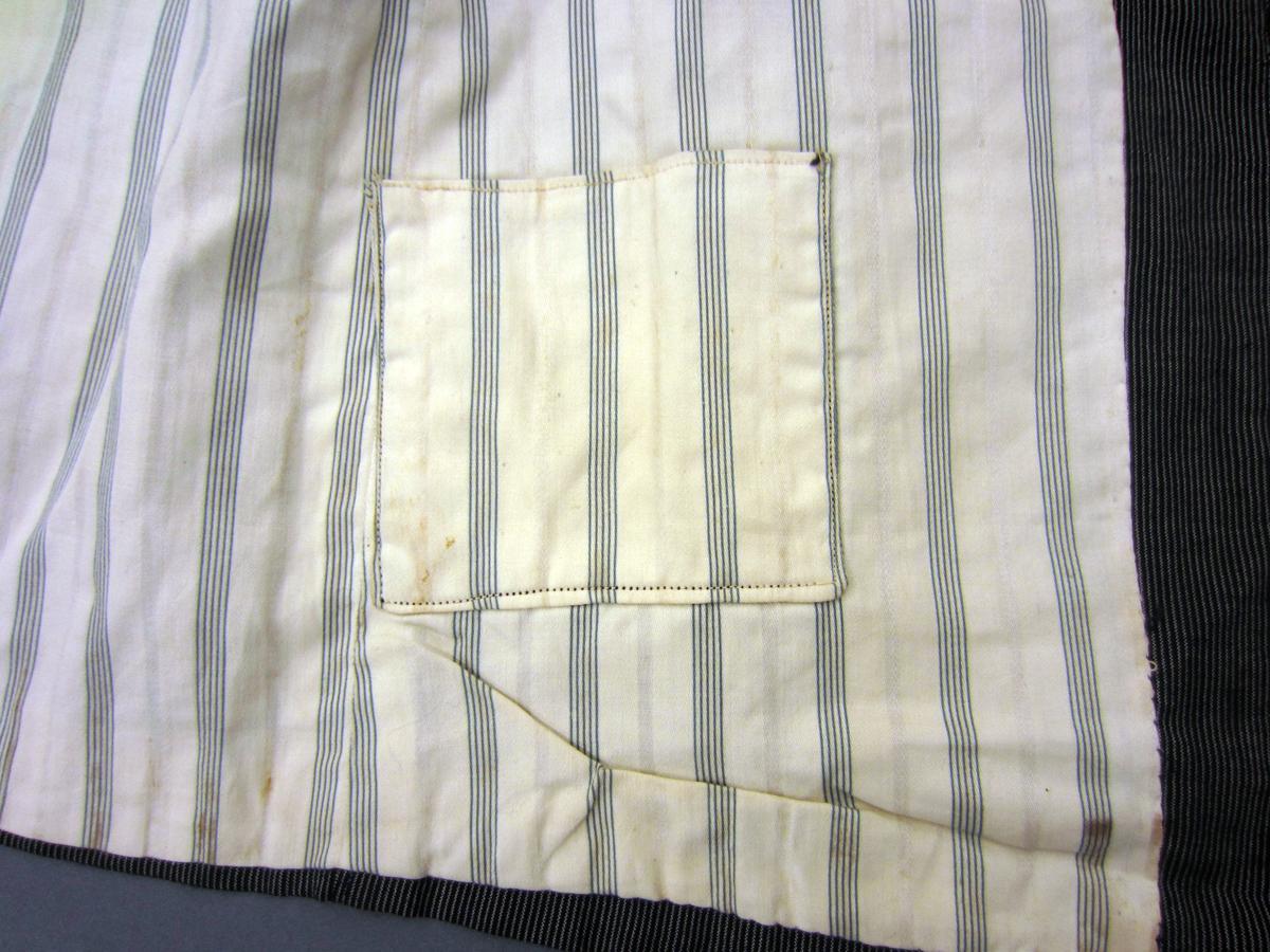 2013.0048.025 A Jacket, Pocket