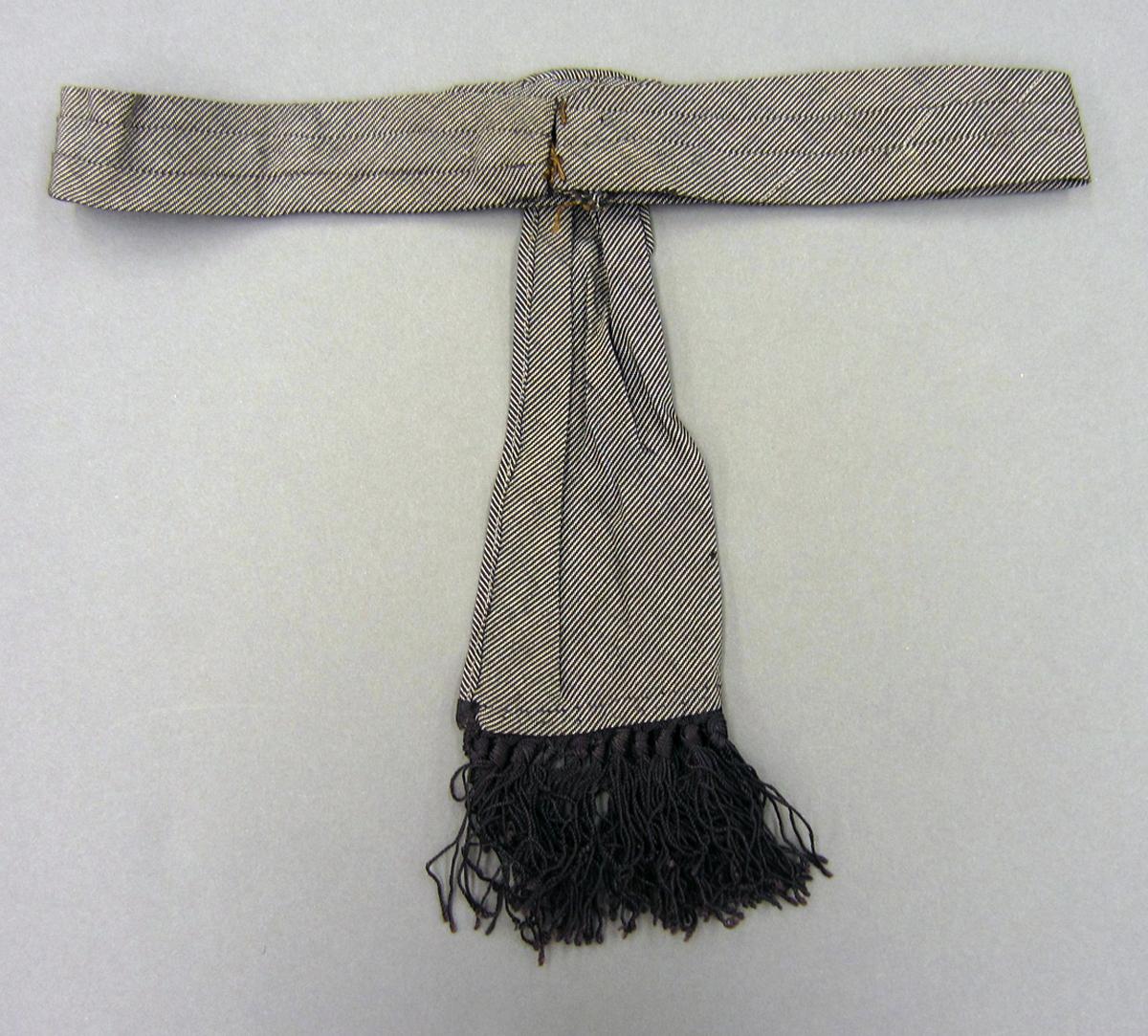 2013.0048.025 D Belt, Back