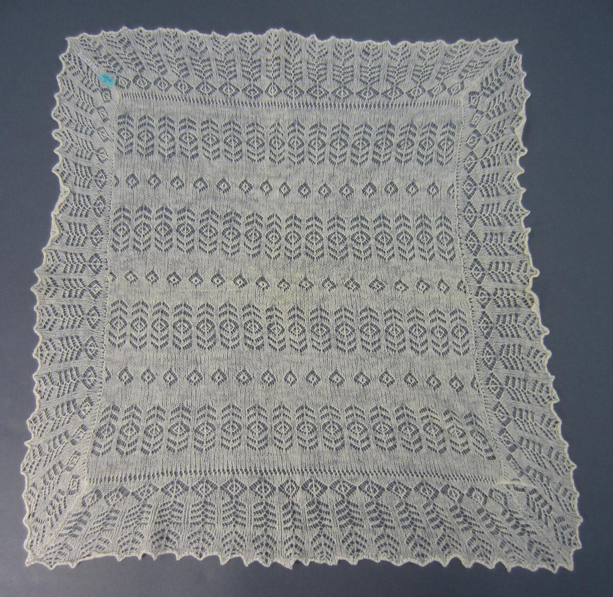 2013.0048.030 Shawl, View 1