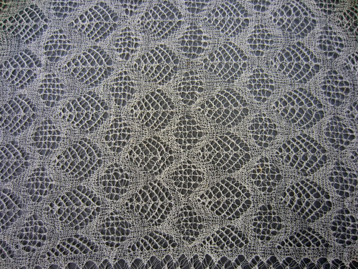 2013.0048.029 Shawl, Pattern