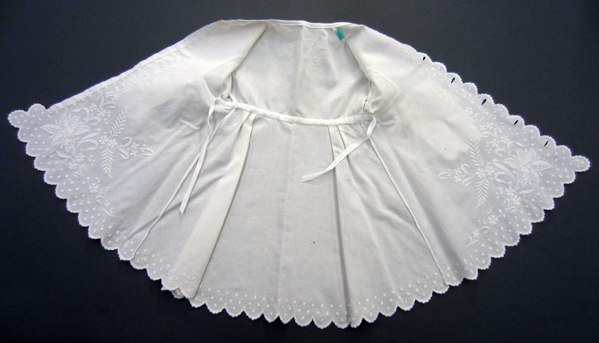 2013.0048.041 A Coat, Underside