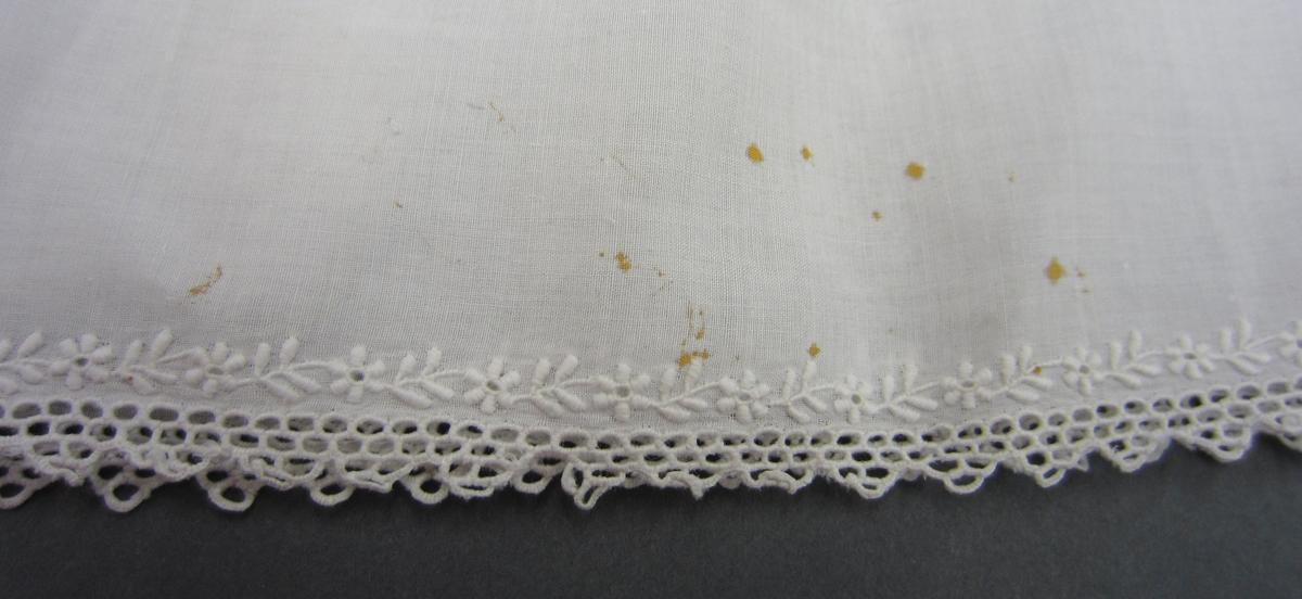 2013.0048.051 B Skirt, Stains