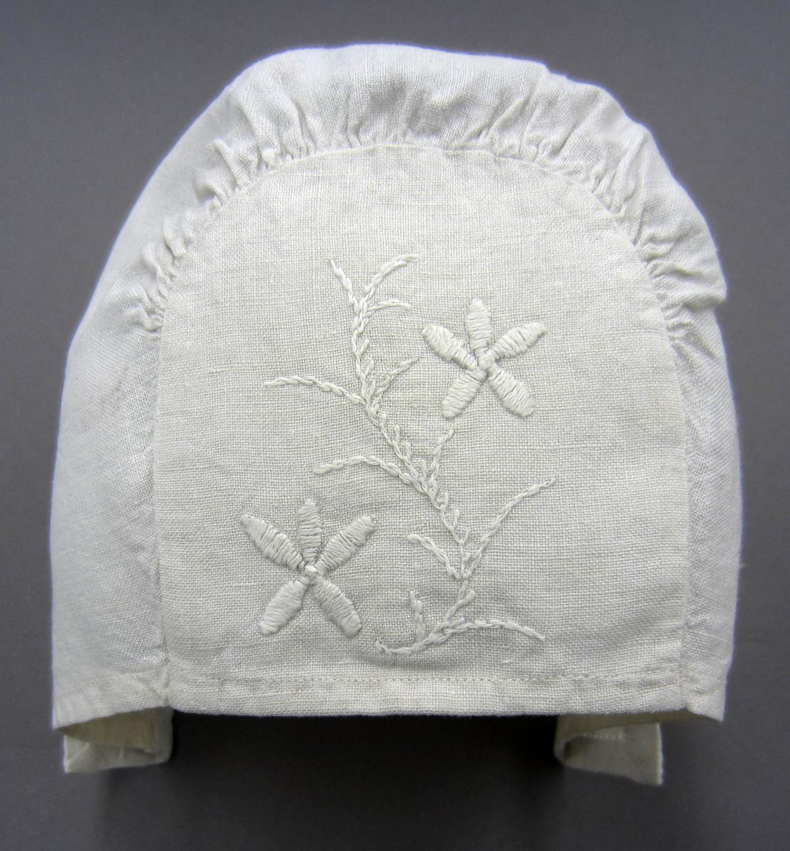 2013.0048.047 Bonnet, Back