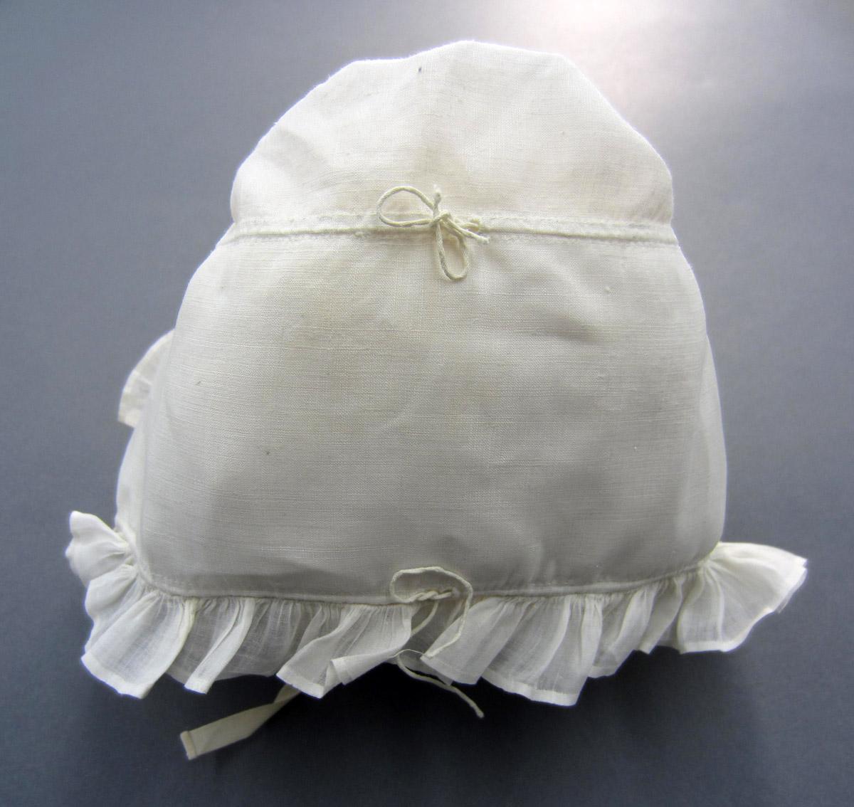 2013.0048.050 Bonnet, Top
