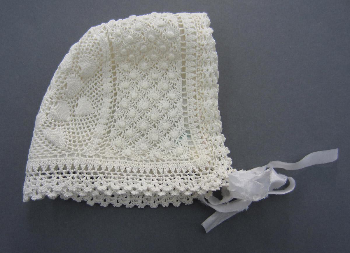 2013.0048.045 Bonnet, Full