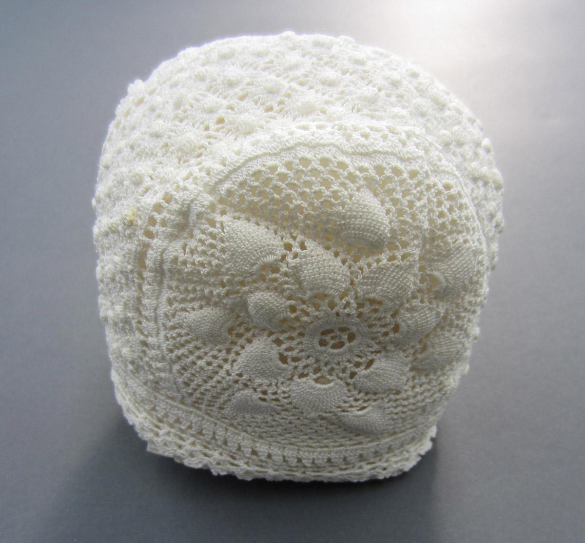 2013.0048.045 Bonnet, Back 2