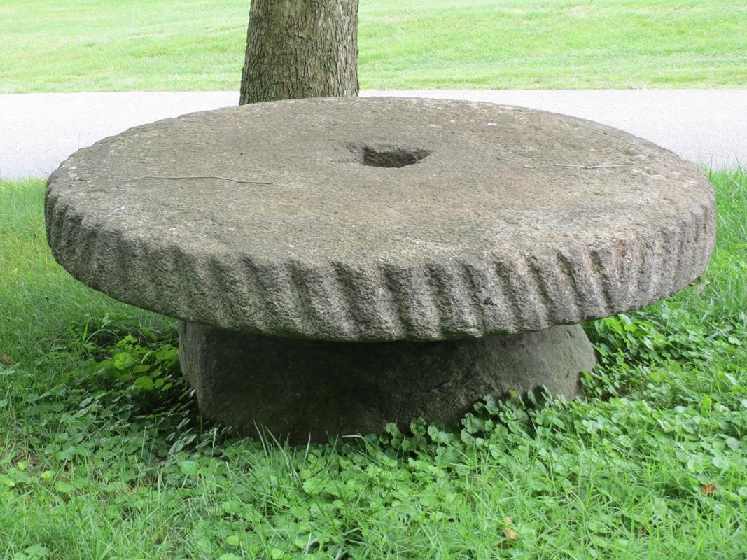 1969.8691 A,  B Mill stone, overall