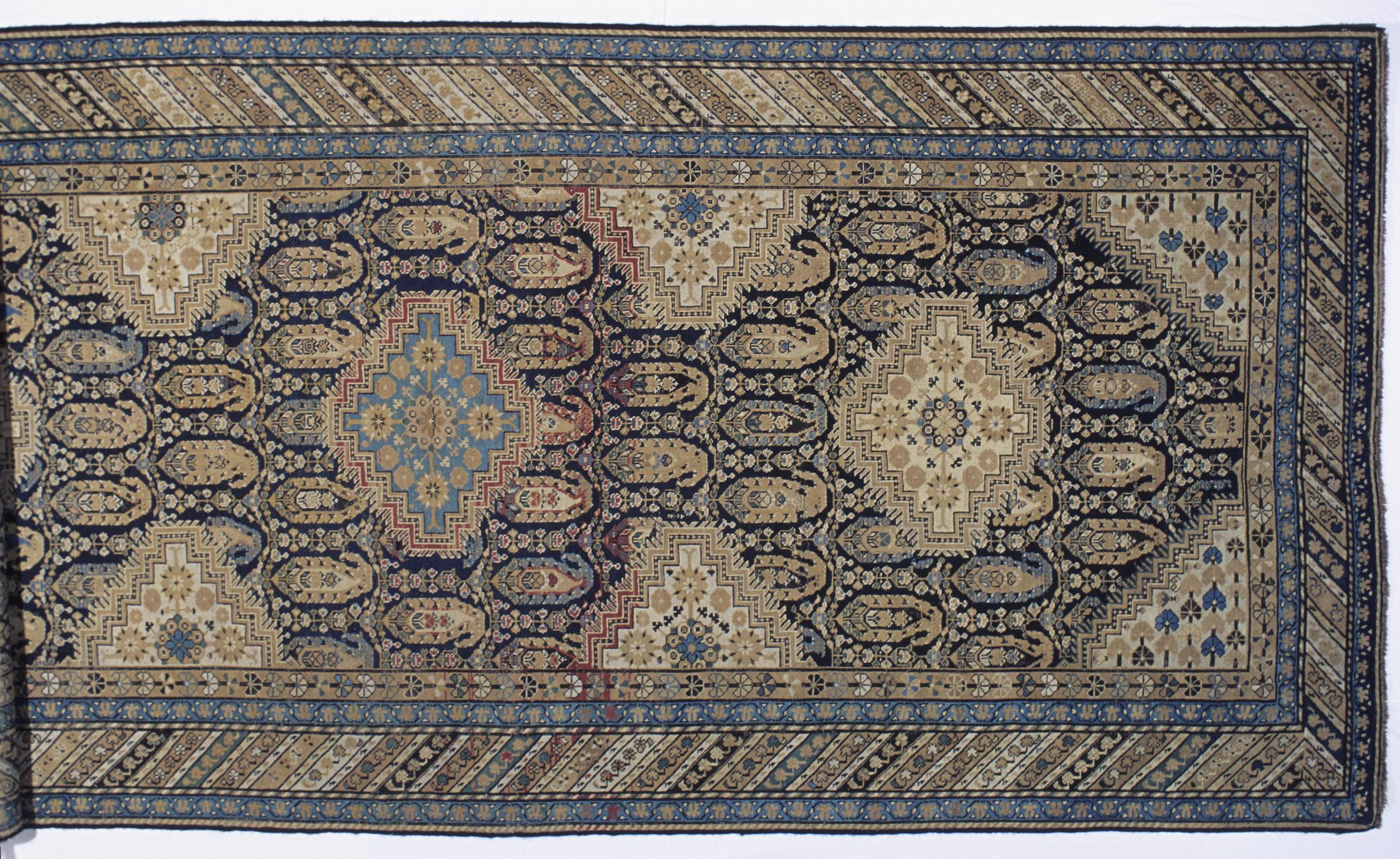 1959.0937 Rug, detail 3