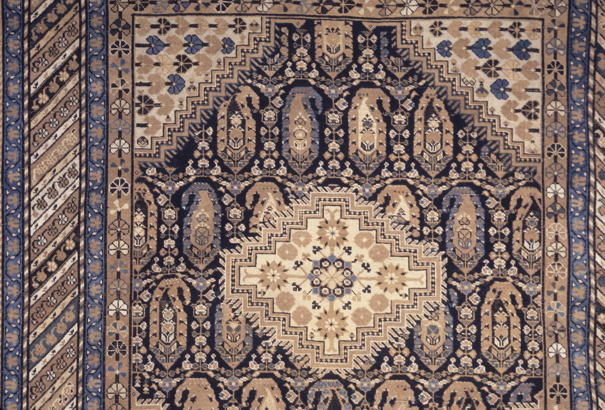 1959.0937 Rug, detail 2