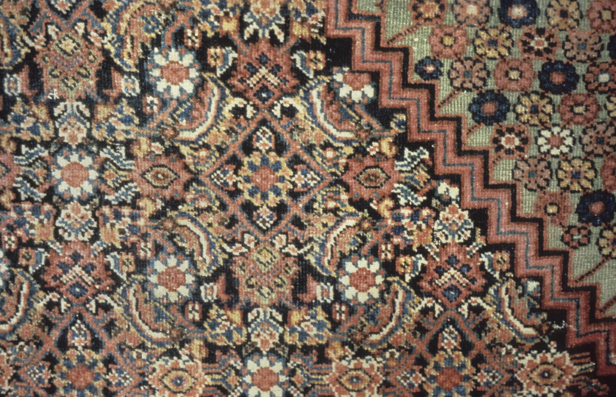 1959.0944 Rug, detail 3