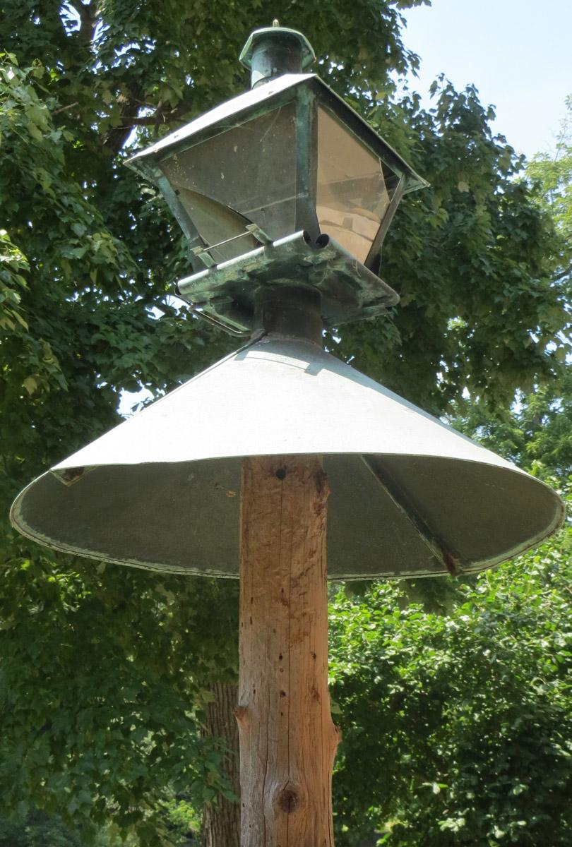 1969.8768 Lantern, overall