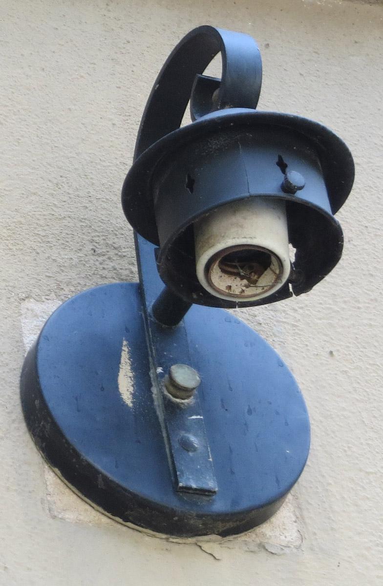 1969.8772.002 Lantern, overall