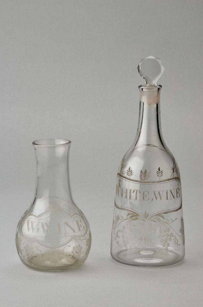 2013.0027.002 Decanter, .003 A, B Decanter